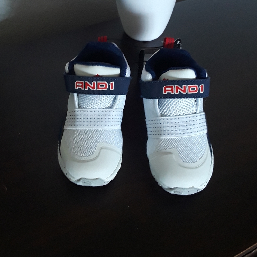 AND 1 baby boy shoes Size: 6